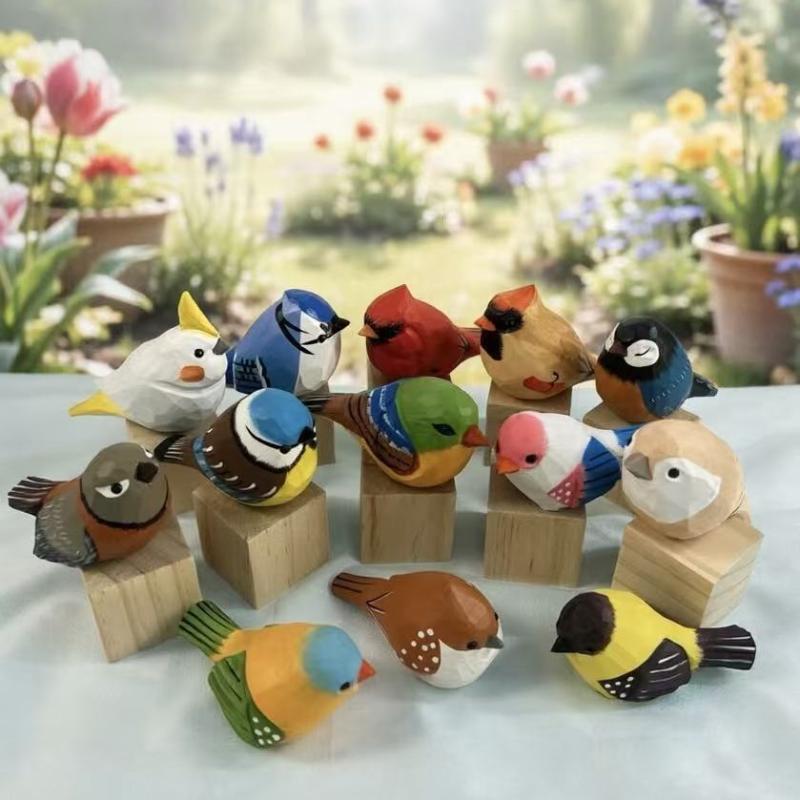 Kawaii handgeschnitzte Holzvog – Vintage Collectibles Store Bewertung und Preis